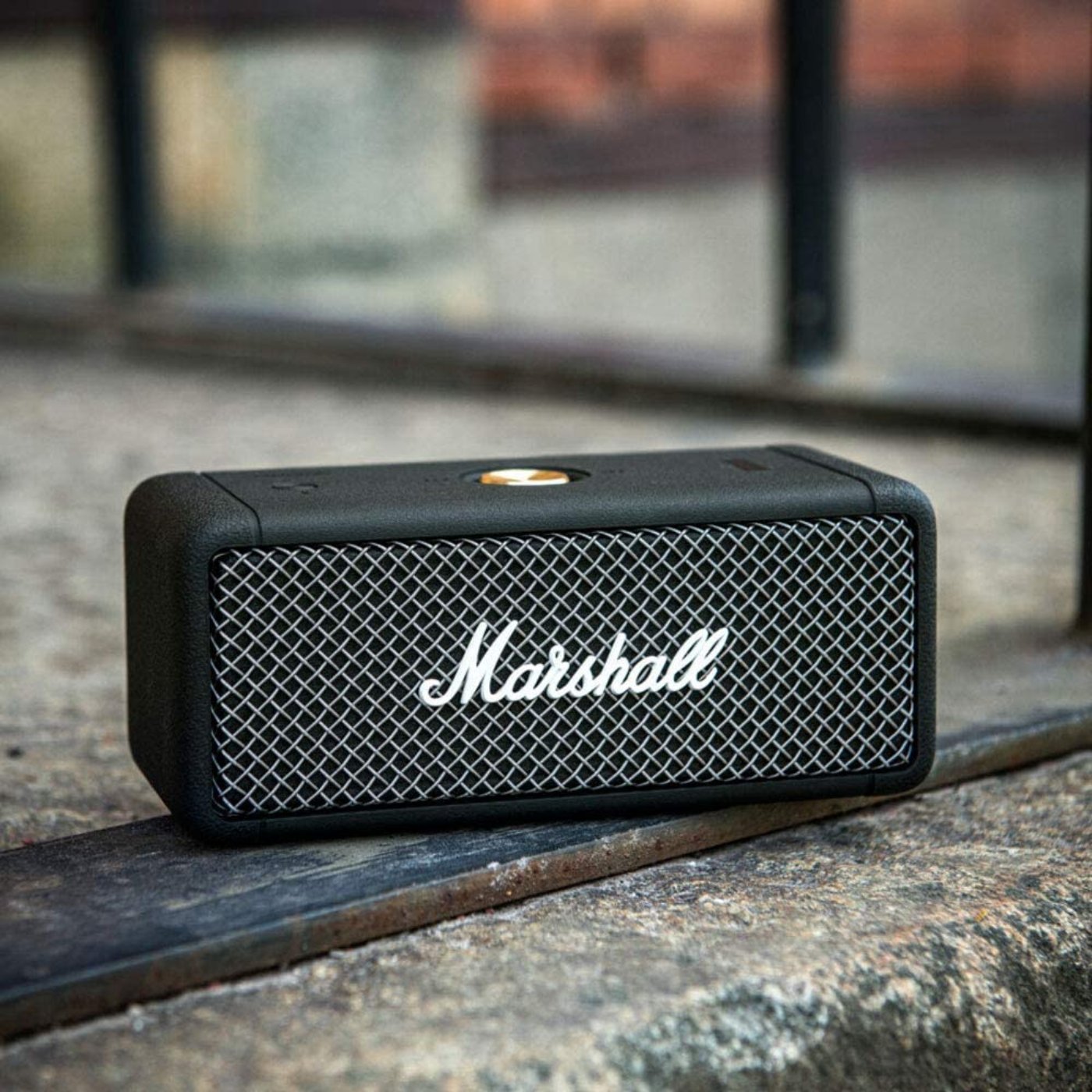 marshall-emberton-black-at-best-price-in-uae-7